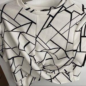 Cropped SHEIN Black And White Blouse